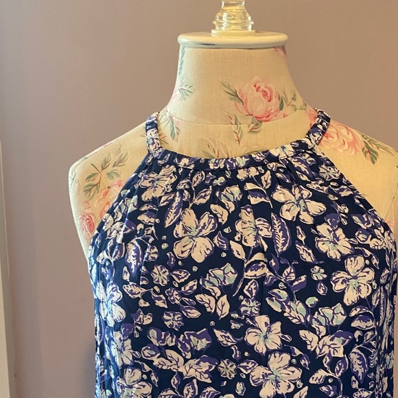 Vineyard Vines Girls' Hibiscus Floral dress - Picture 2 of 11